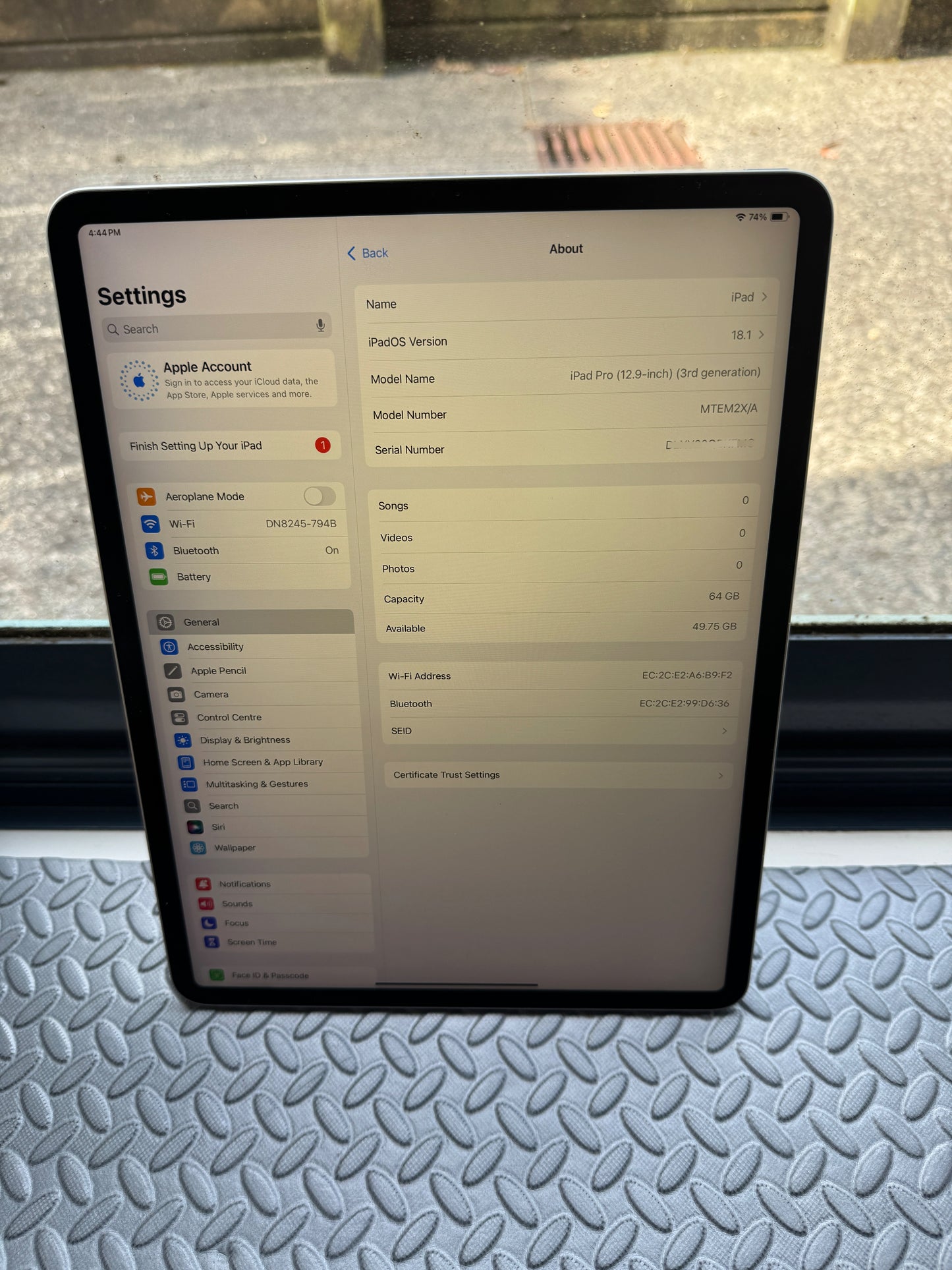 Tidy Apple iPad Pro 12.9" 3rd Gen 64GB 2019 Battery Health 84% IOS 18