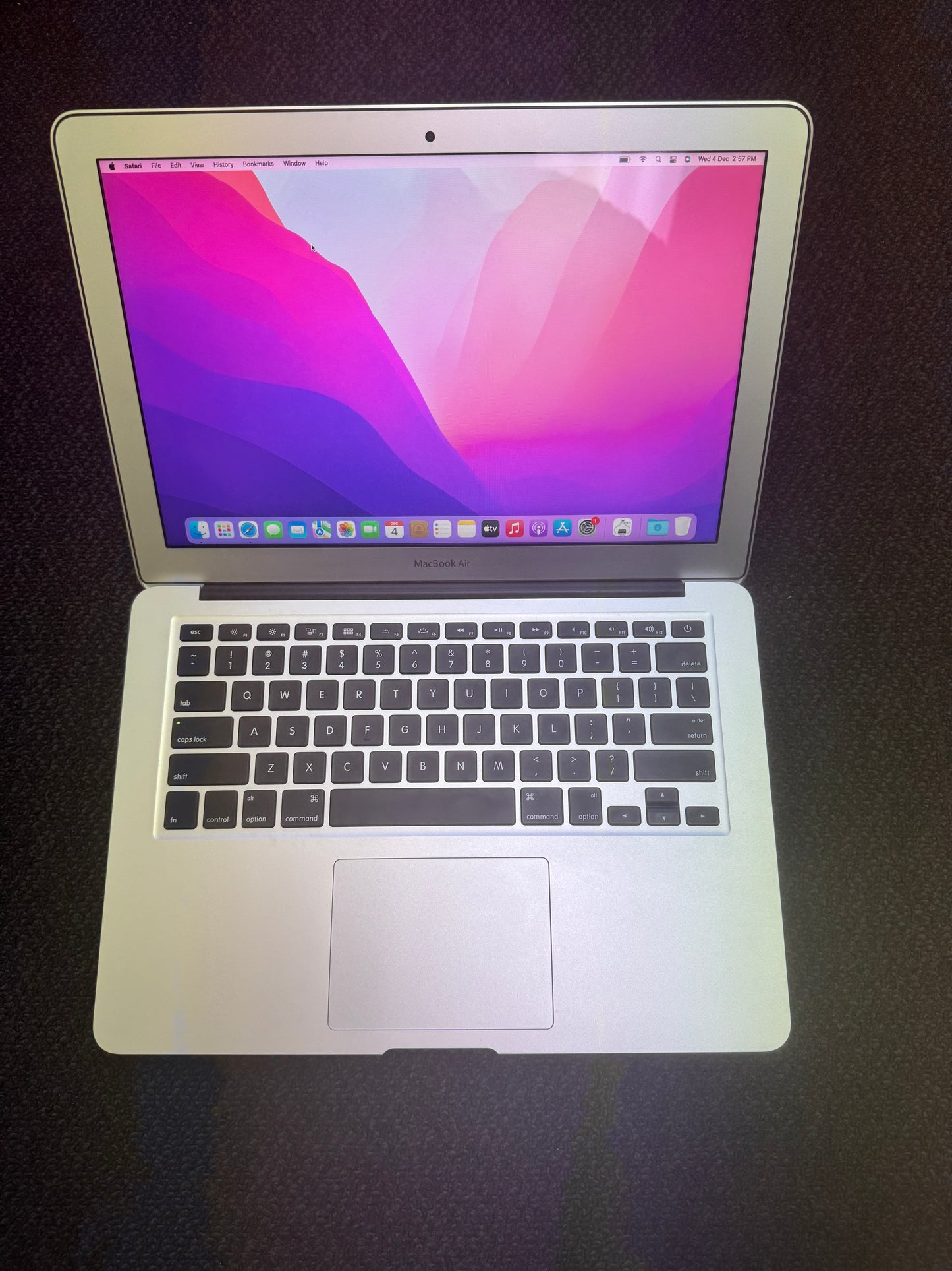 Excellent Macbook Air 13 2017 8GB 128GB Battery Cycle 112