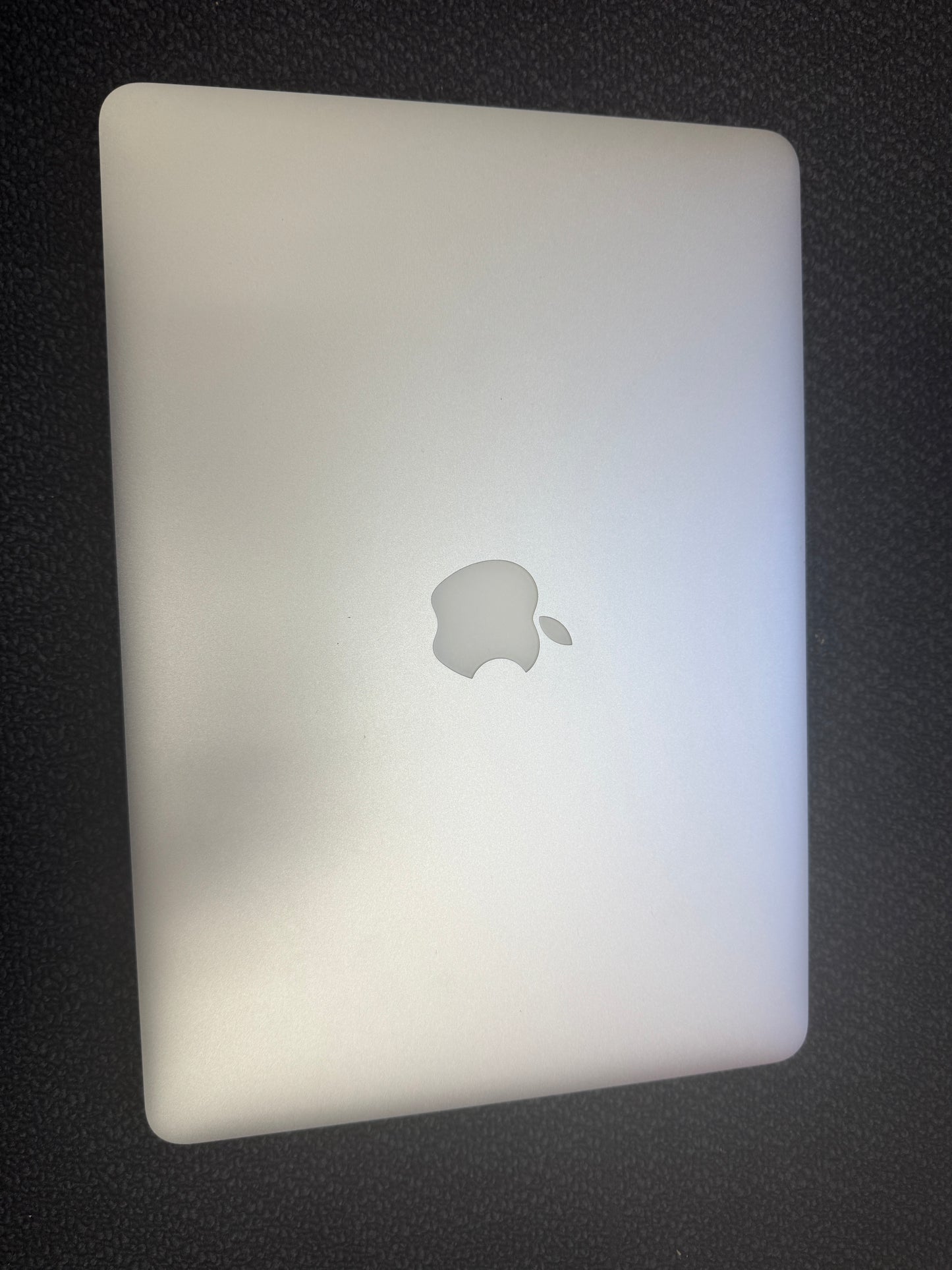 Excellent Macbook Air 13 2017 8GB 128GB Battery Cycle 112