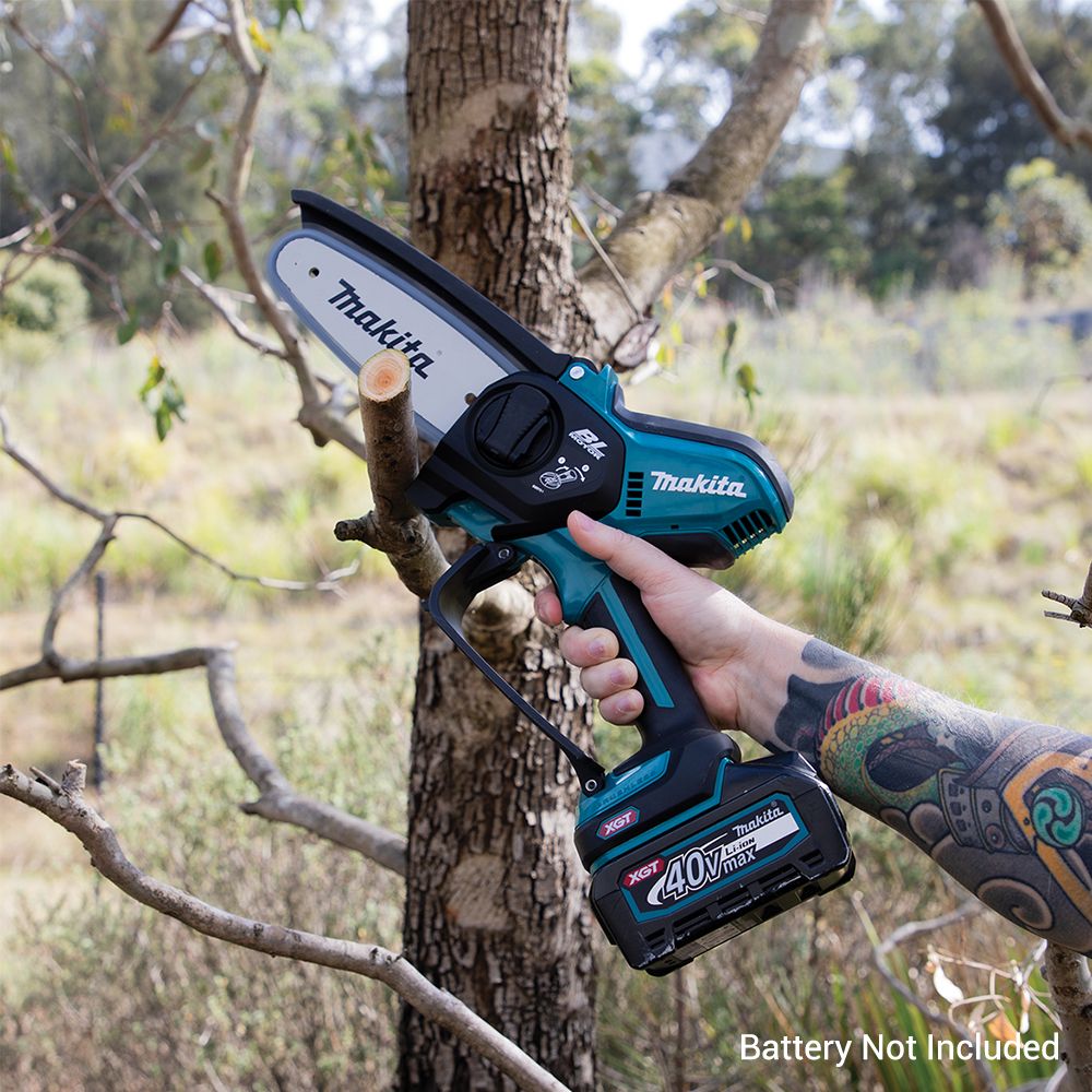 Makita UC029GZ 40V XGT Max Li-ion Cordless Brushless 150mm (5-4/5") Pruning Saw - Skin Only