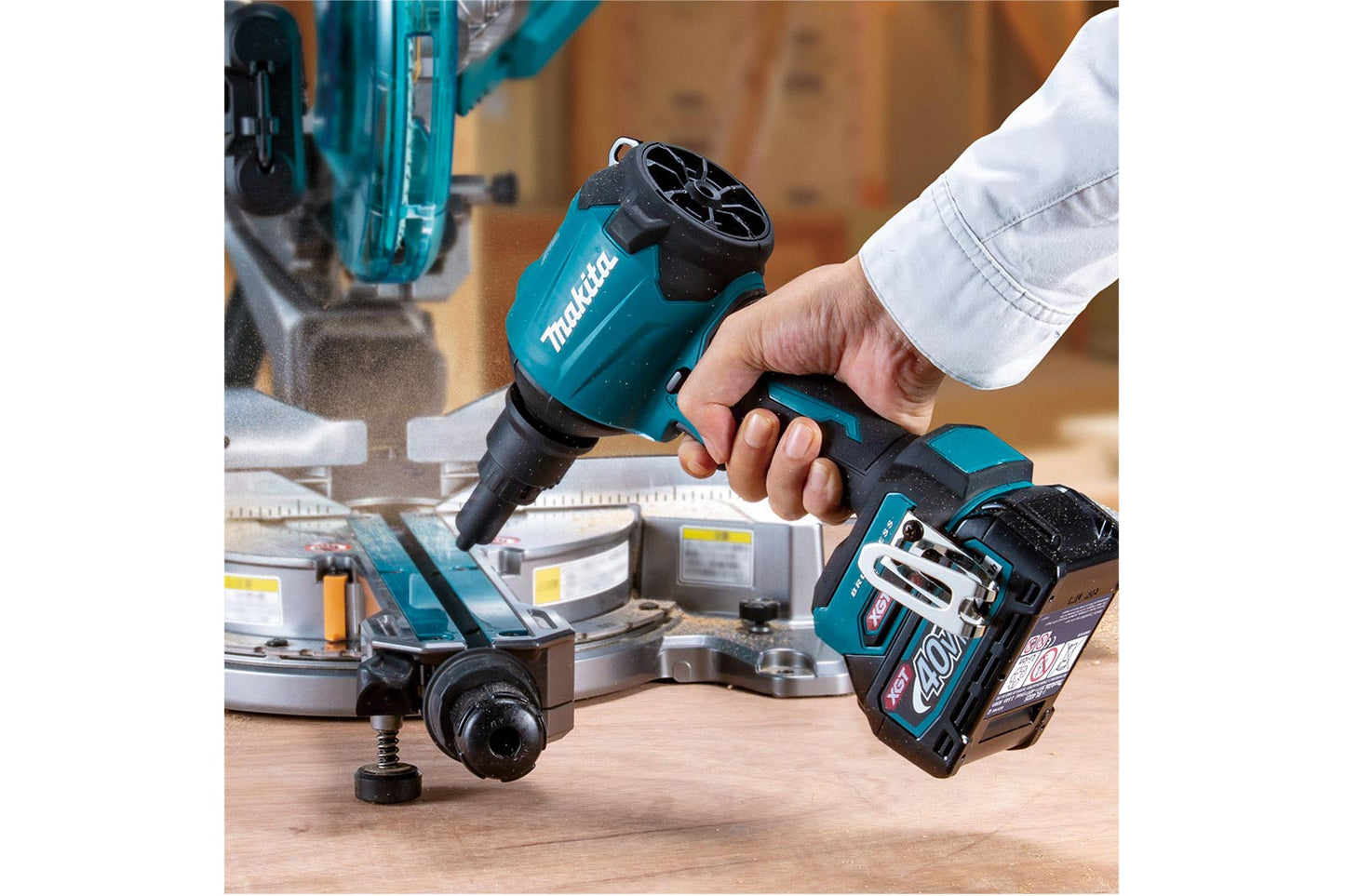 Makita XGT 40V BL Dust Blower AS001GZ - Skin Only